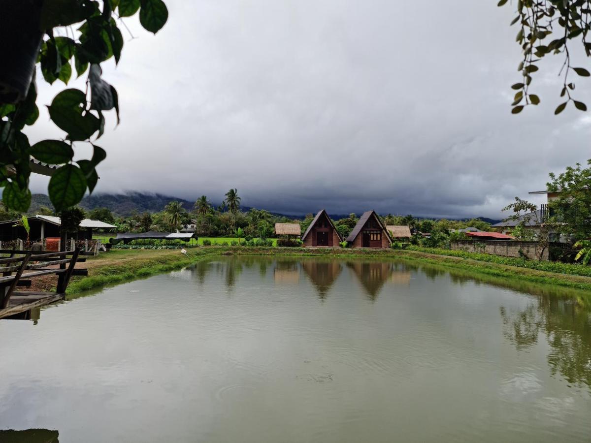 Ferienwohnung Huean Himbo Chiang Rai Exterior foto