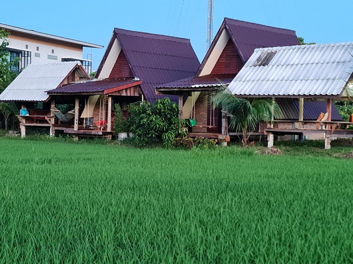 Ferienwohnung Huean Himbo Chiang Rai Exterior foto