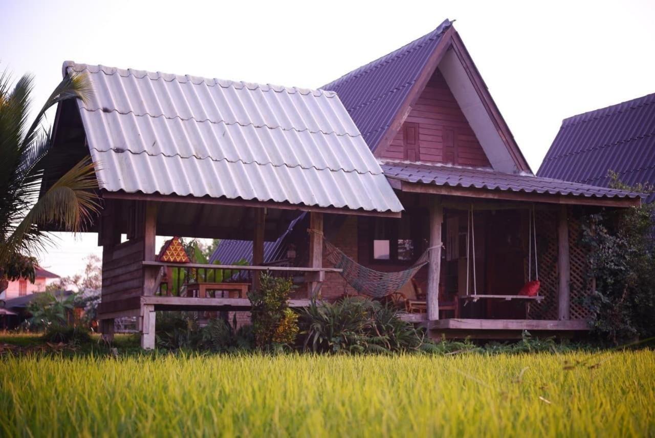 Ferienwohnung Huean Himbo Chiang Rai Exterior foto